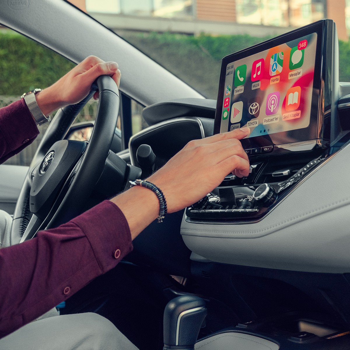 Standart Kablosuz Apple CarPlay ve Android Auto