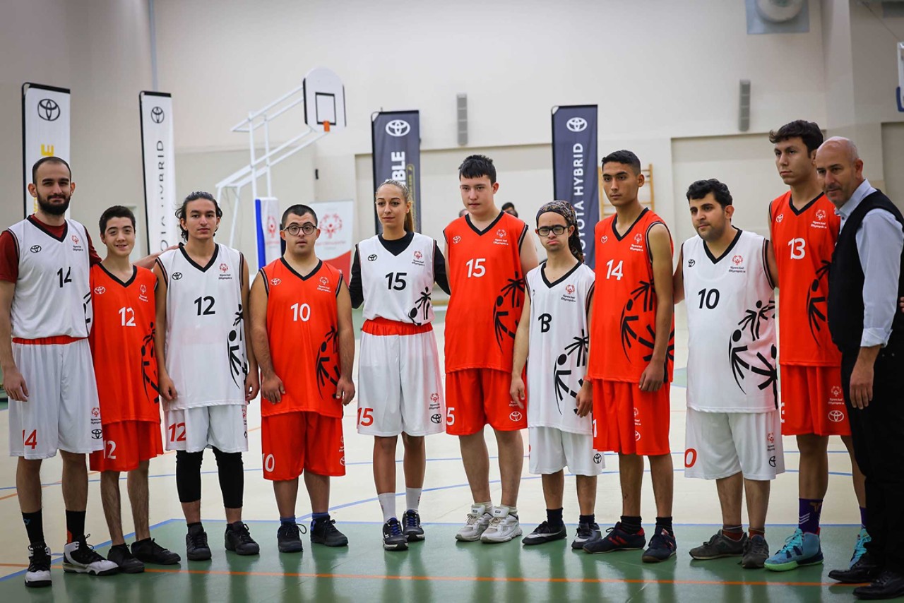 Türkiye Özel Olimpiyatlar Karma Basketbol Takımları
