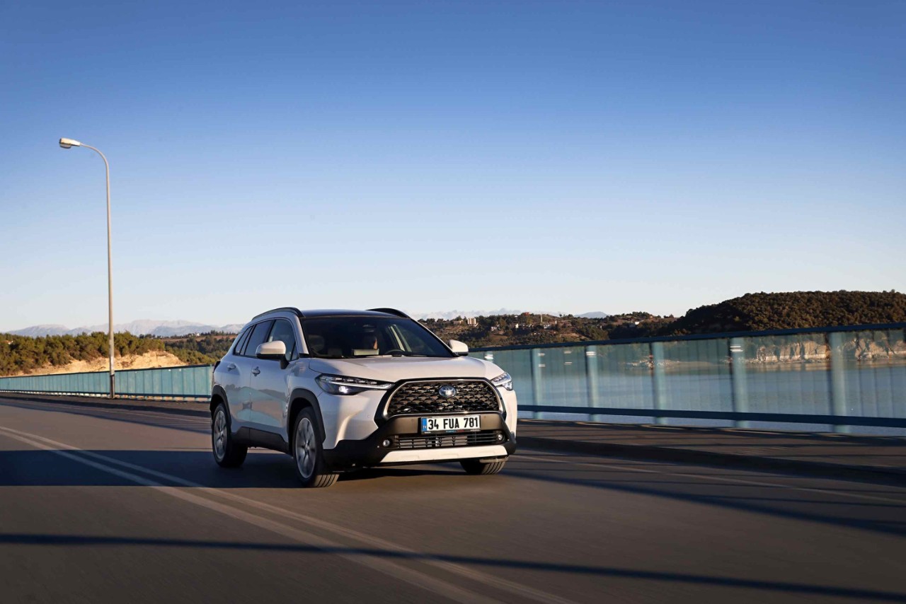 SUV Segmentinde Yeni Bir Boyut: Toyota Corolla Cross Hybrid Türkiye’de