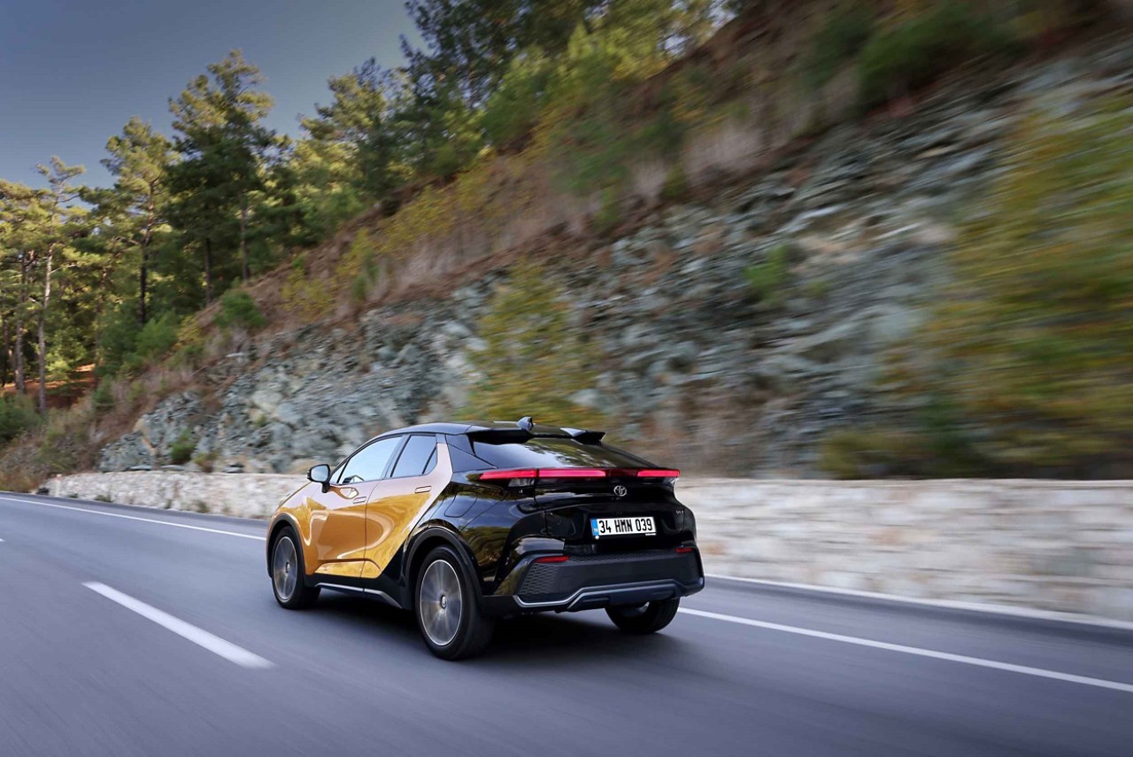 Yeni Toyota C-HR Hybrid