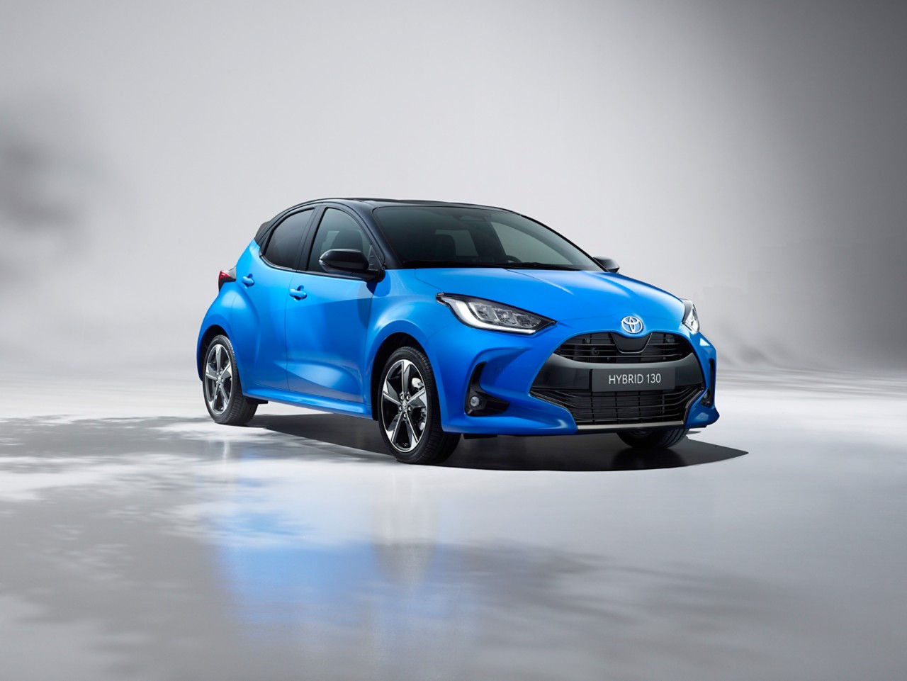 Yeni Yaris Hybrid 130